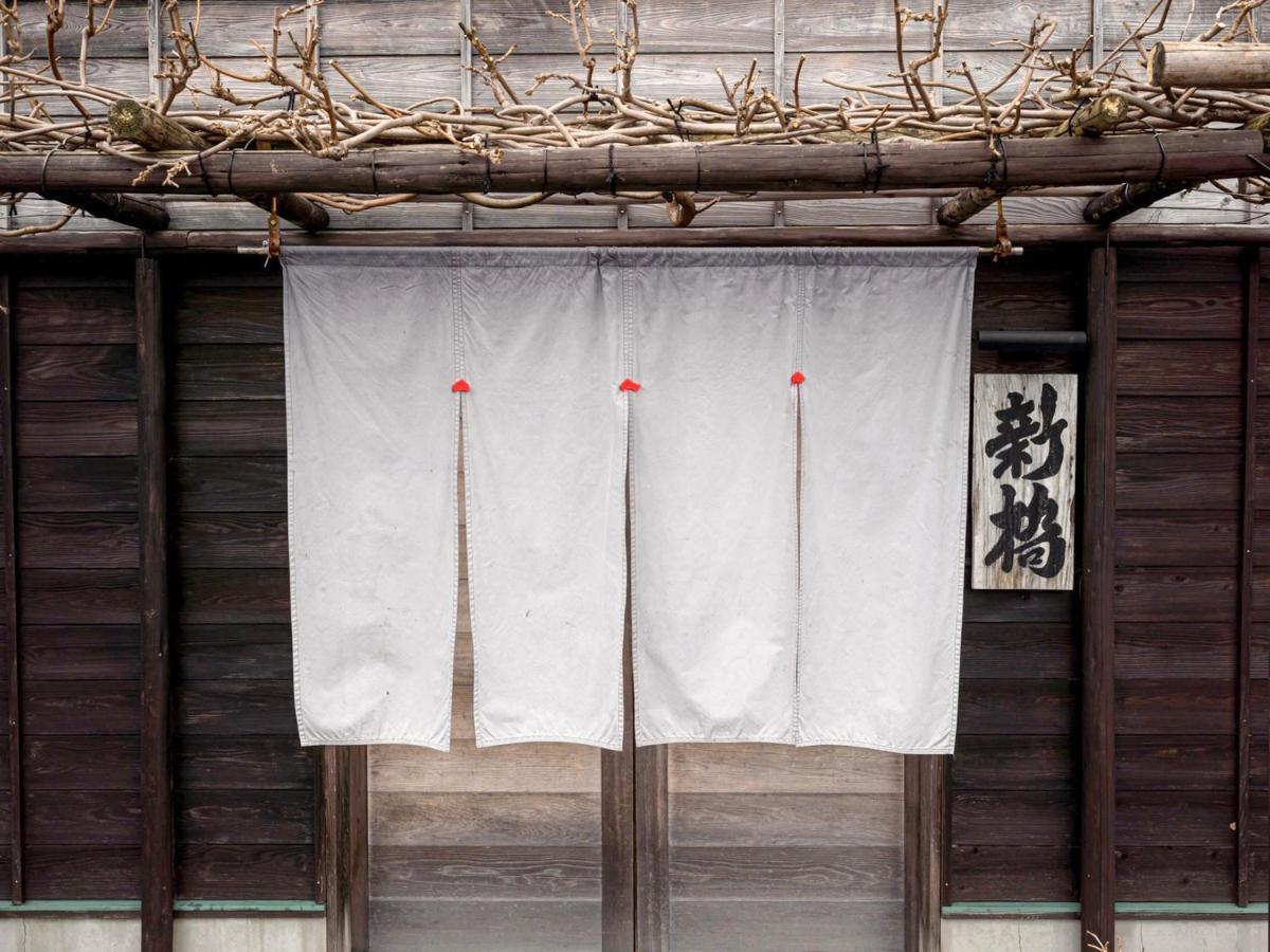 新橋旅館 Shinbashi_Ryokan Wajima Exterior photo